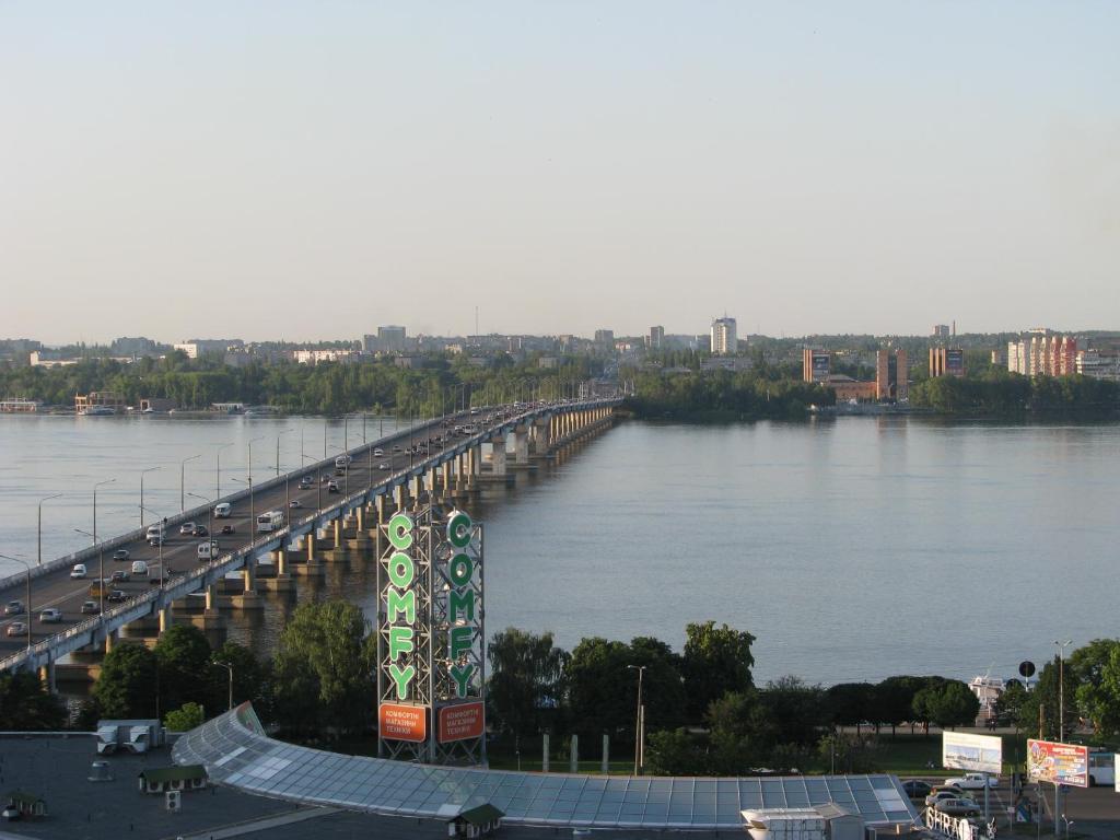 Most City Premium Apartments Dnipro Exteriör bild